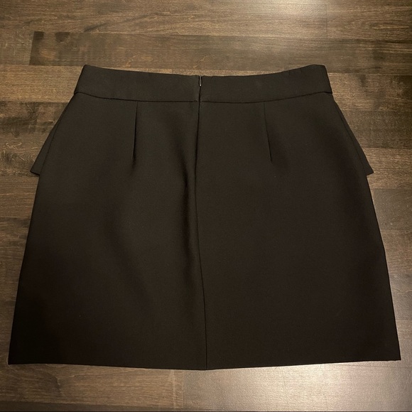 Black Peplum Zara Skirt with Pearls - L - Picture 2 of 4